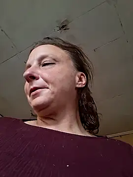 Everlyrose27 online show from December 22, 7:33 pm