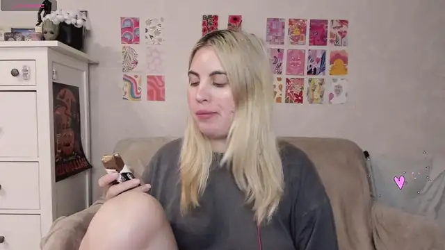 pawpaws online show from January 3, 1:47 pm