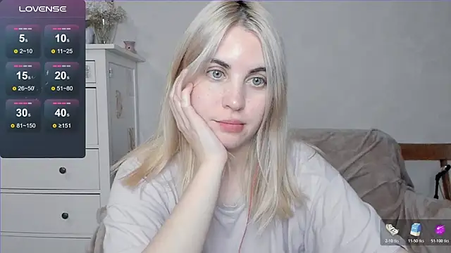 pawpaws online show from November 6, 10:49 am