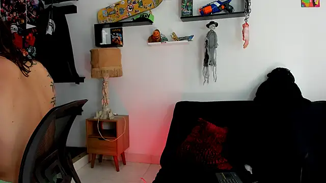 Snapshot of Tom_Krakow chatting on December 1, 7:36 pm Tom Krakow online show from December 1, 7:36 pm