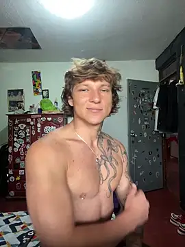 Snapshot of Tom_Krakow chatting on March 14, 1:35 pm Tom Krakow online show from March 14, 1:35 pm