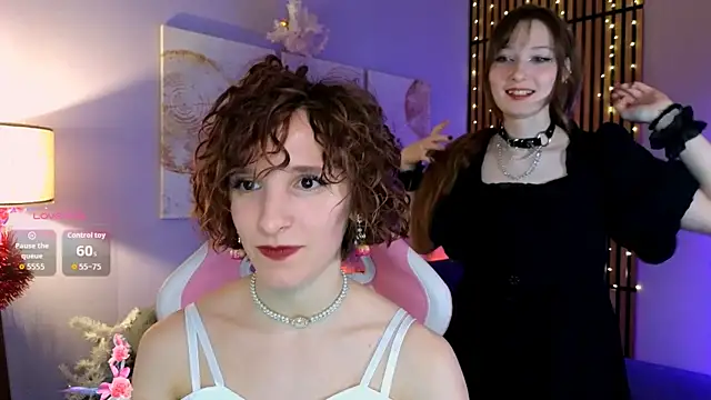 Violet Veliya online show from January 12, 3:39 pm