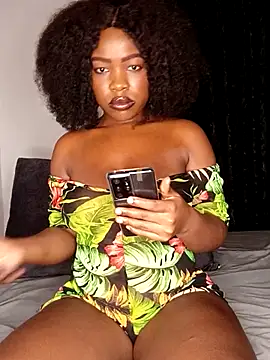 rosey cheeks online show from March 9, 3:32 am