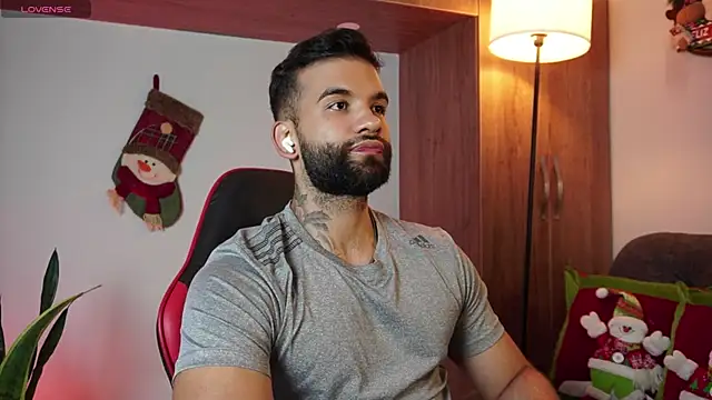 MarkHazze online show from November 29, 11:30 pm