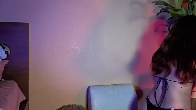 Snapshot of Ivanna_Diamon chatting on June 11, 2:22 am Ivanna Diamon online show from June 11, 2:22 am