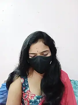 Snapshot of Keerthi-Telugu chatting on January 2, 5:24 am Keerthi-Telugu online show from January 2, 5:24 am