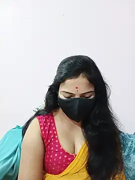 Snapshot of Keerthi-Telugu chatting on February 22, 5:13 pm Keerthi-Telugu online show from February 22, 5:13 pm