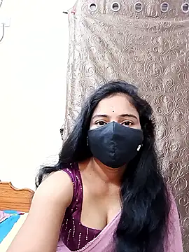 Snapshot of Keerthi-Telugu chatting on January 13, 3:56 am Keerthi-Telugu online show from January 13, 3:56 am