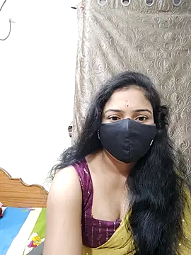 Snapshot of Keerthi-Telugu chatting on February 3, 4:10 am Keerthi-Telugu online show from February 3, 4:10 am