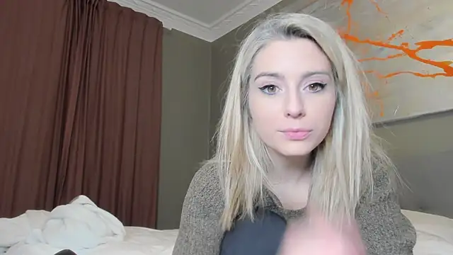 Lisaonthemoon online show from December 30, 7:32 pm