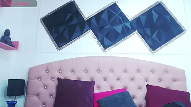 andrea safeira doll online show from March 3, 12:26 am