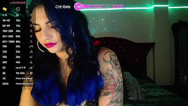 black wiidow online show from March 11, 7:04 am