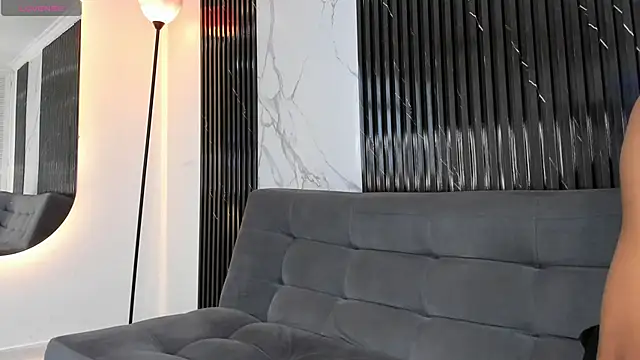 Snapshot of BRYXXXON1 chatting on December 12, 2:22 pm BRYXXXON1 online show from December 12, 2:22 pm