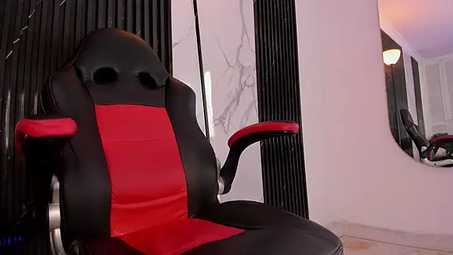 Snapshot of BRYXXXON1 chatting on February 20, 7:30 pm BRYXXXON1 online show from February 20, 7:30 pm