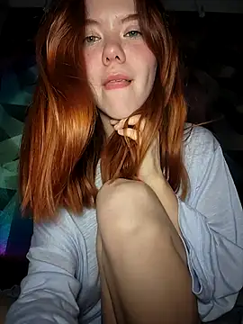 Snapshot of Teya_New chatting on December 18, 8:42 am Teya New online show from December 18, 8:42 am