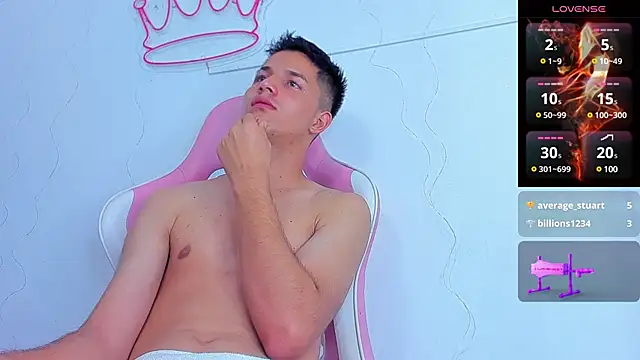 Snapshot of Issac_james_ chatting on January 30, 1:00 am Issac james online show from January 30, 1:00 am