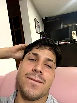 Snapshot of Issac_james_ chatting on September 27, 3:11 am Issac james online show from September 27, 3:11 am