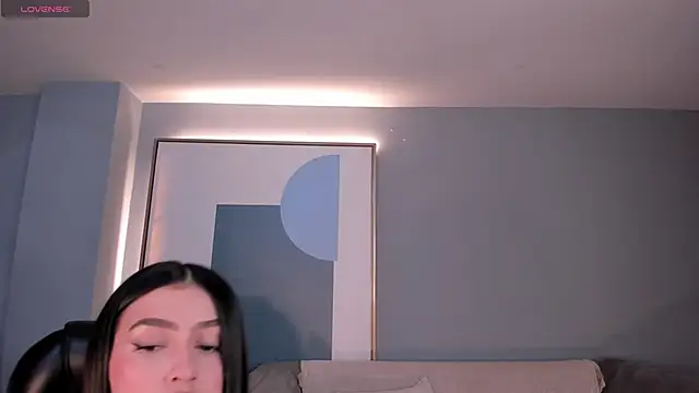 PaulinaSantos  online show from October 15, 7:14 pm