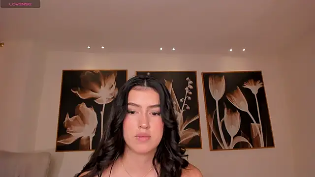 Snapshot of PaulinaSantos_ chatting on November 5, 7:36 pm PaulinaSantos online show from November 5, 7:36 pm