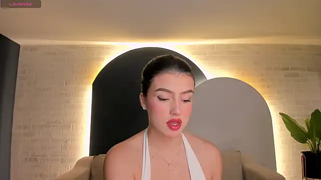 Snapshot of PaulinaSantos_ chatting on November 9, 5:33 pm PaulinaSantos online show from November 9, 5:33 pm