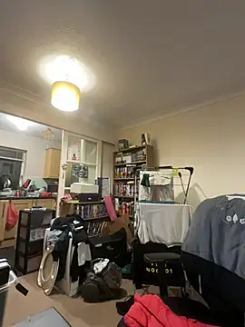 LondonTeffy online show from December 13, 10:23 pm