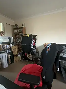 LondonTeffy online show from September 9, 10:15 am