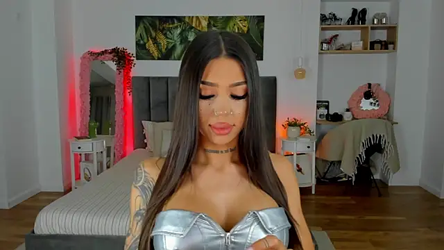 Fancy Jenn online show from October 25, 7:08 pm