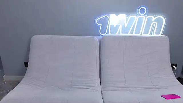 Snapshot of Ksenny chatting on January 1, 10:54 am Ksenny online show from January 1, 10:54 am