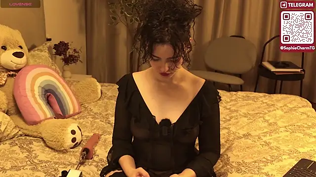 SophieCharm online show from February 8, 7:17 pm