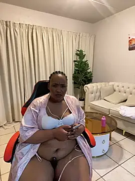 Snapshot of Amandious chatting on July 31, 7:35 pm Amandious online show from July 31, 7:35 pm