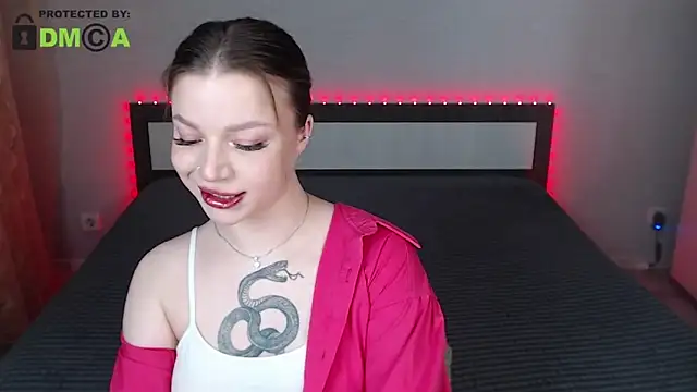 RonnieMilles online show from May 8, 4:56 pm