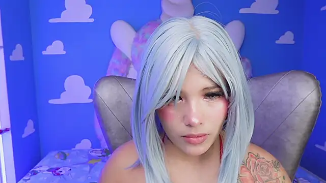 Snapshot of miss_keisi chatting on December 15, 6:01 pm miss keisi online show from December 15, 6:01 pm