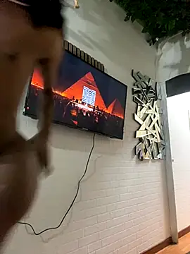 tamarabigass1 online show from November 11, 3:28 am