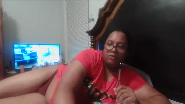 ebonyred online show from March 11, 12:49 am