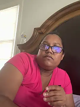 ebonyred online show from July 10, 5:15 pm