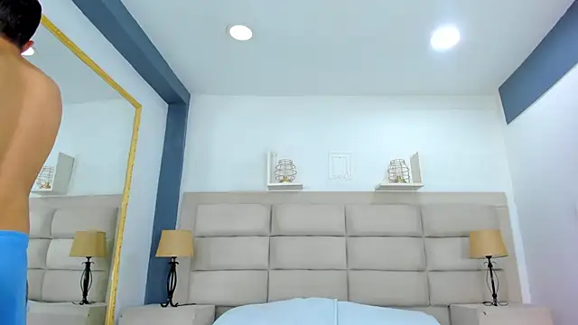 AgarEvans online show from December 20, 4:41 am