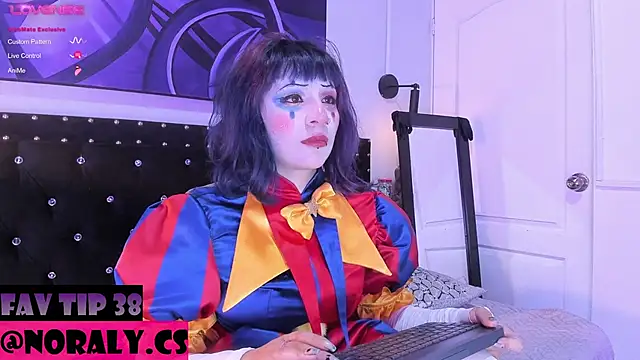 Snapshot of hey_noraly chatting on June 5, 4:08 am hey noraly online show from June 5, 4:08 am