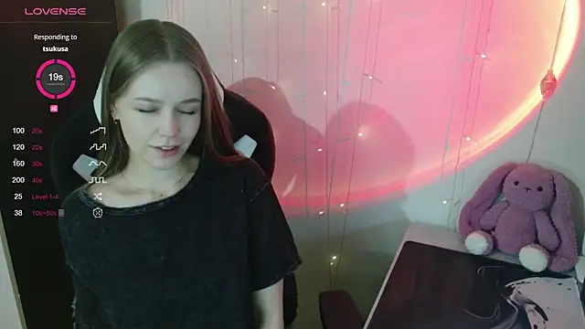 amelia sweeti online show from December 5, 11:18 pm