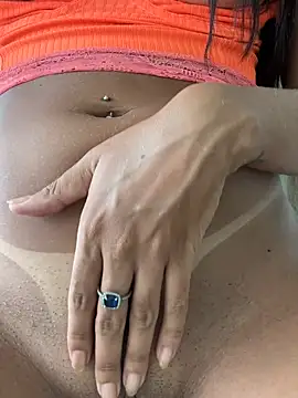 Francielediass online show from February 25, 6:50 pm