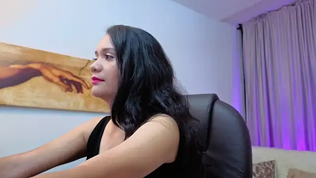 Snapshot of mariiana_murillo01 chatting on August 9, 3:44 am mariiana murillo01 online show from August 9, 3:44 am