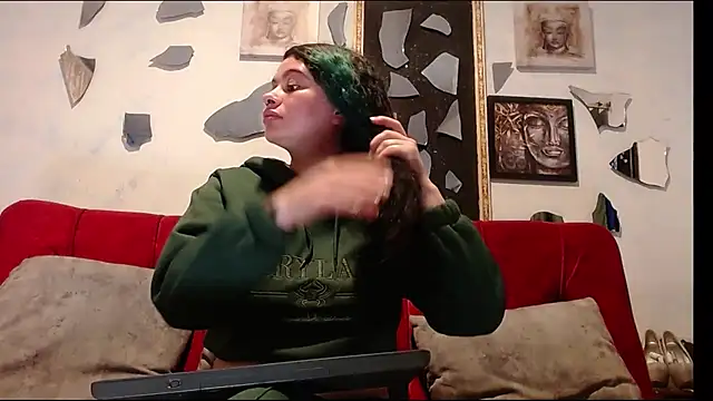 Snapshot of Tamararios chatting on June 8, 8:09 pm Tamararios online show from June 8, 8:09 pm