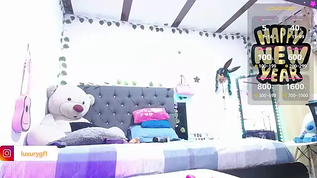 Snapshot of Pocahontaslovex chatting on January 1, 4:18 am Pocahontaslovex online show from January 1, 4:18 am