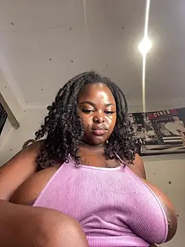 Honeycoco0211 online show from February 26, 4:47 am