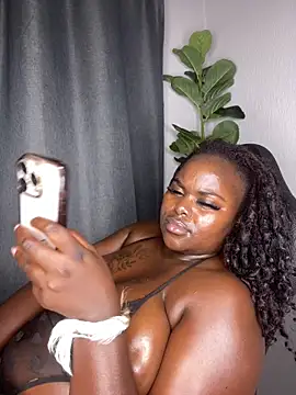 Honeycoco0211 online show from October 3, 8:06 pm