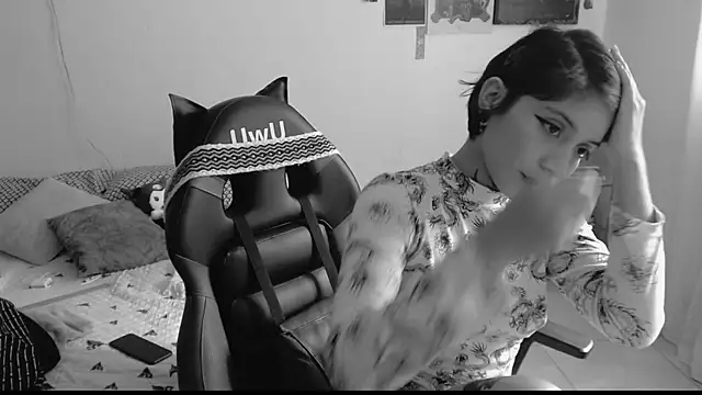  Apola 77 online show from February 22, 7:47 pm