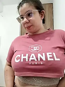 Danzel1105 online show from January 24, 8:44 am