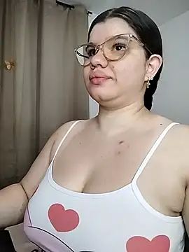Snapshot of Danzel1105 chatting on July 10, 11:02 am Danzel1105 online show from July 10, 11:02 am