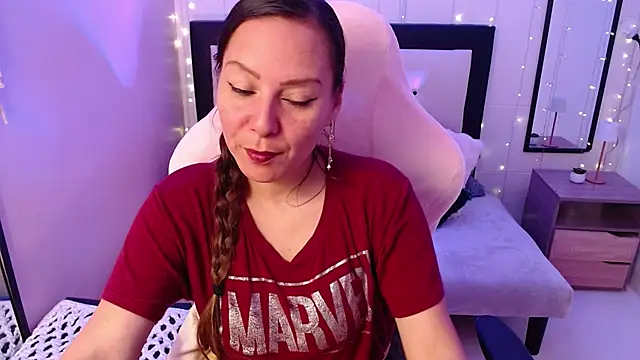 camila delarosa online show from July 22, 5:16 pm