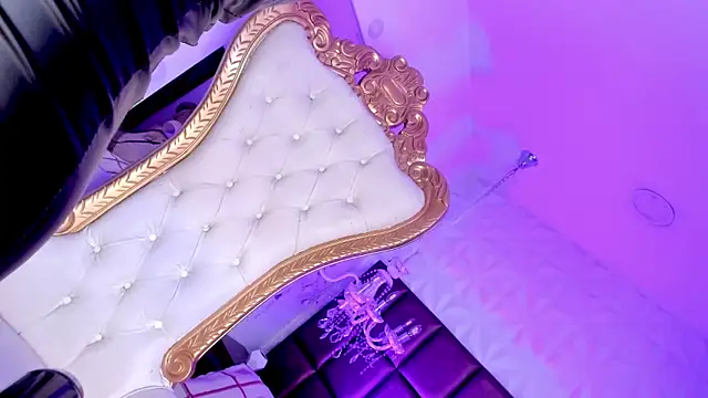 Dalila Thoms online show from March 17, 1:29 pm