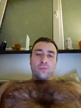 Snapshot of TIGERRR86 chatting on March 2, 6:19 pm TIGERRR86 online show from March 2, 6:19 pm